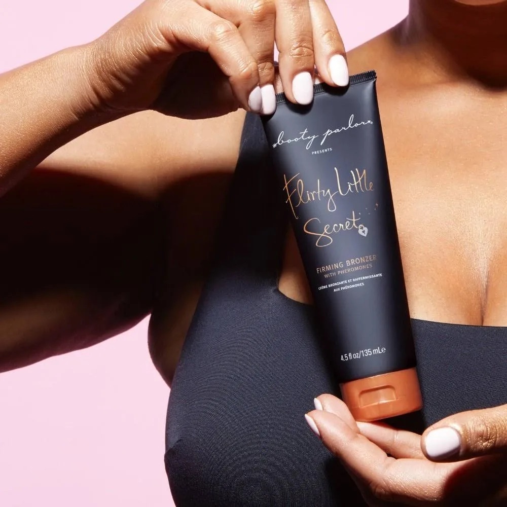BOOTY PARLOR Flirty Little Secret Firming Bronzer - Picture 5 of 12